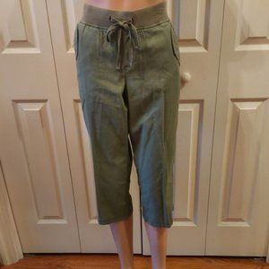 Faded Glory Deep Linchen Green Tie Waist Pull On Capris Size 6 NWT